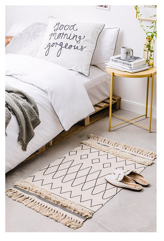 Non-Slip Woven Bathroom Countertop Mat
