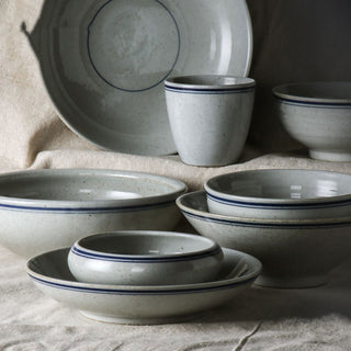 Chinese Retro Ceramic Old-fashioned Bowls And Plates