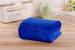 Beauty Salon Hairdressing Towels Bed