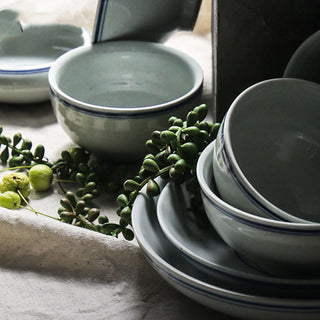 Chinese Retro Ceramic Old-fashioned Bowls And Plates