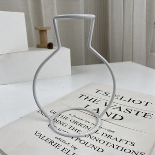 White Retro Iron Table Flower Vase
